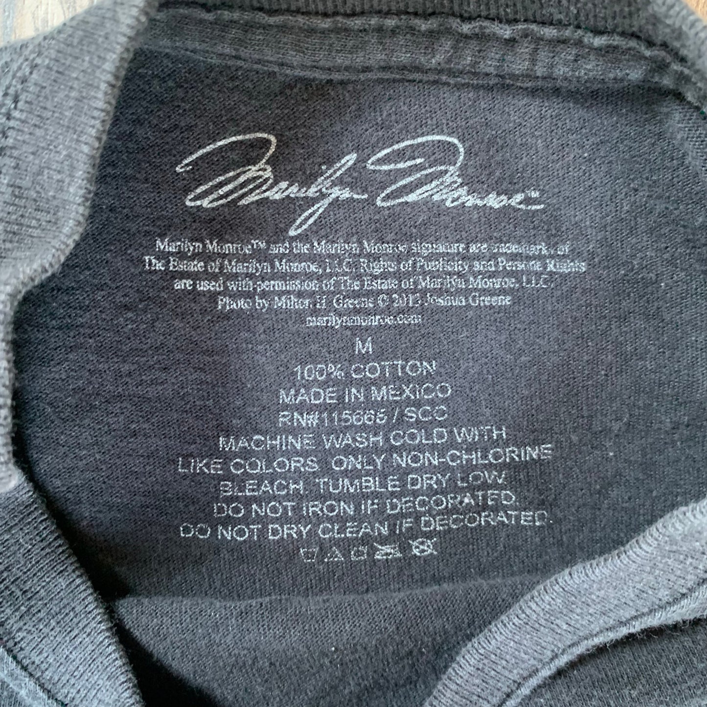 Marilyn Monroe Graphic T-Shirt - Medium